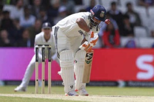Pant's Fearless Batting Sparks Gilchrist Comparisons: Chappell's Honest Assessment of India Star's Twin Tons Against England