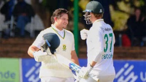 Teenage Pretorius Makes History, Shatters Miandad's 48-Year Record With Debut 150