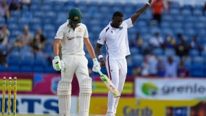 Seales' Late Wickets Revive West Indies Hopes After Australia's Day 2 Edge in Second Test