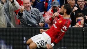 Bruno Fernandes's Last-Gasp Penalty Salvages Dramatic 3-2 Victory for Manchester United Against Burnley