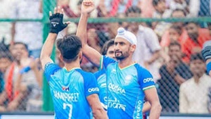 Harmanpreet Singh's Double Propels India to Second Straight Asia Cup Hockey Victory Over Japan