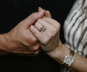 Taylor Swift's Engagement Ring: Is the Diamond's Lineage Rooted in India's Famed Golconda Mines?