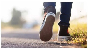 Headline:
Power Walking vs. Brisk Walking: Which Pace is Best for Your Heart Health?