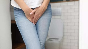 Women must stop doing this while peeing: Expert warns of bathroom mistakes that can harm pelvic health in women