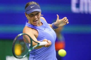 Anisimova Upsets Osaka, Faces Sabalenka in US Open Final Showdown