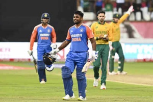 Asia Cup 2025: Shastri Advocates Samson as Opener, Citing 'Most Dangerous' Potential