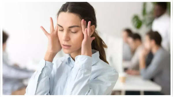 Mood changes and cognitive difficulties