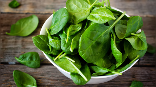 Spinach and green leafy vegetables