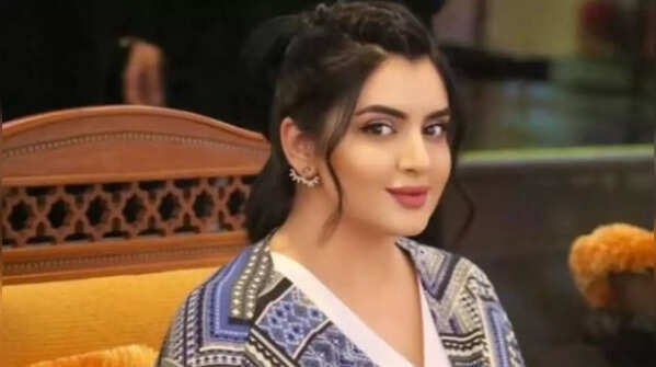 Sheikha Mahra and Sheikh Mana Mohammed's Instagram divorce