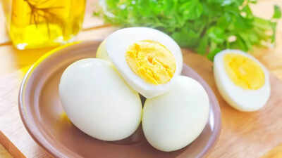 11 warning signs that eggs are no longer safe to eat