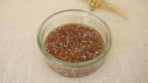 How much flaxseeds can you consume in a day? 