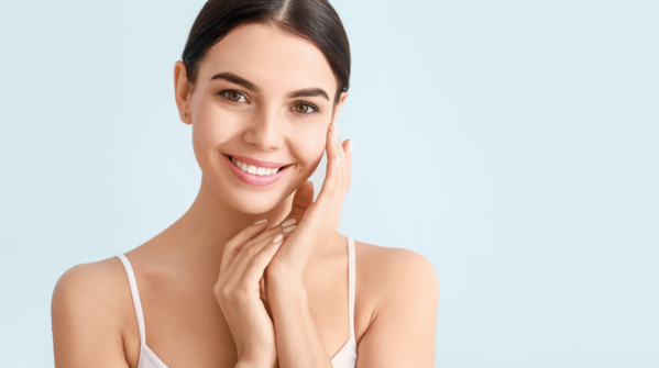 Flaxseeds can hydrate the skin and keep acne at bay 