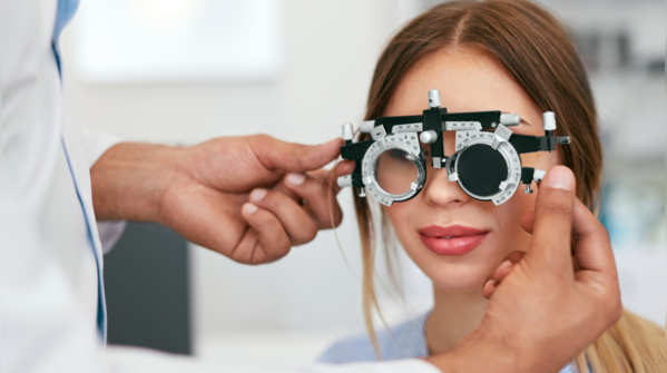Regular blood sugar journaling with eye check-ins
