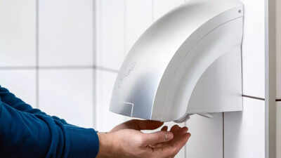 Biologist sounds alarm: Stop using public hand dryers; here’s why